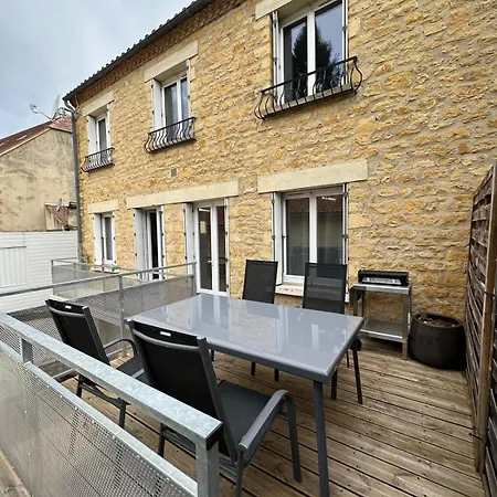 Apartamento Spacieux Dans Le Centre De Sarlat-la-Canéda